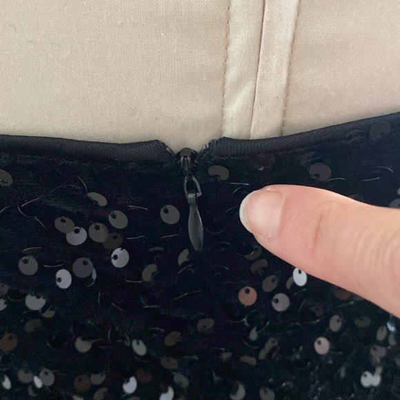 Beautiful evening gown size M lots of stretch comfy fully lined! NWOT perfect! - Picture 9 of 14